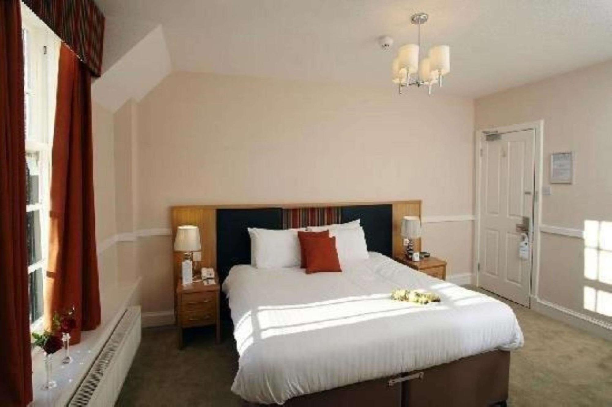 Buchanan Arms Hotel & Leisure, Sure Hotel Collection دريمن المظهر الخارجي الصورة